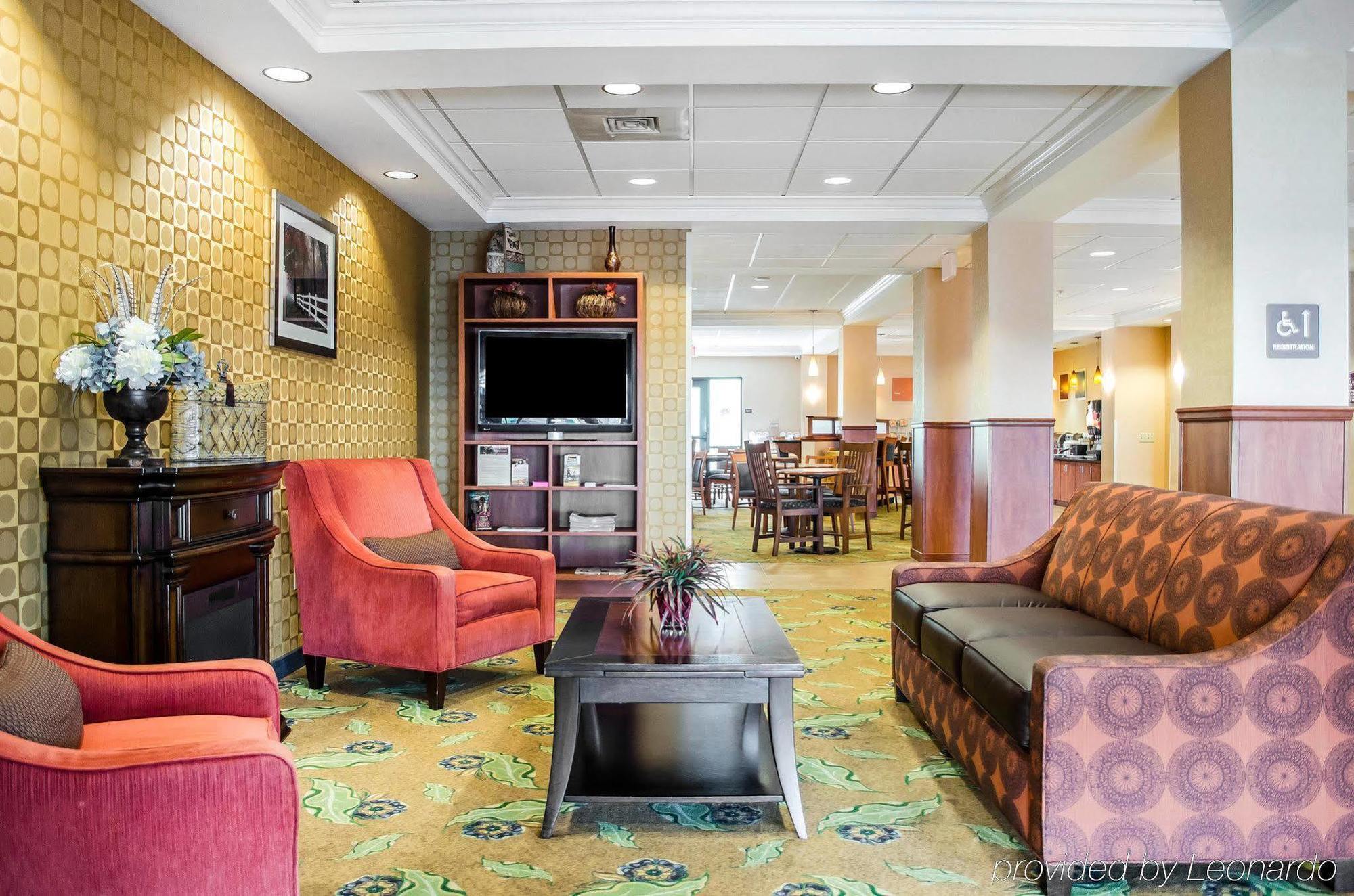 Comfort Suites Lancaster Amish Country Smoketown  Exterior foto