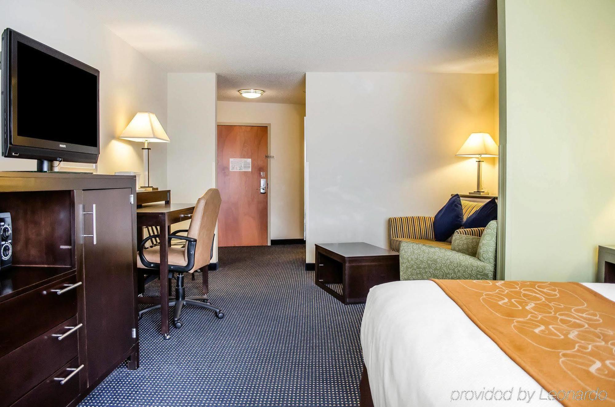 Comfort Suites Lancaster Amish Country Smoketown  Exterior foto